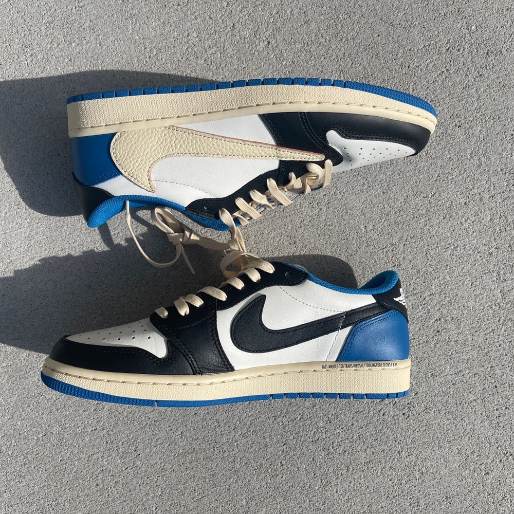 Jordan 1 Low Fragment x Travis Scott